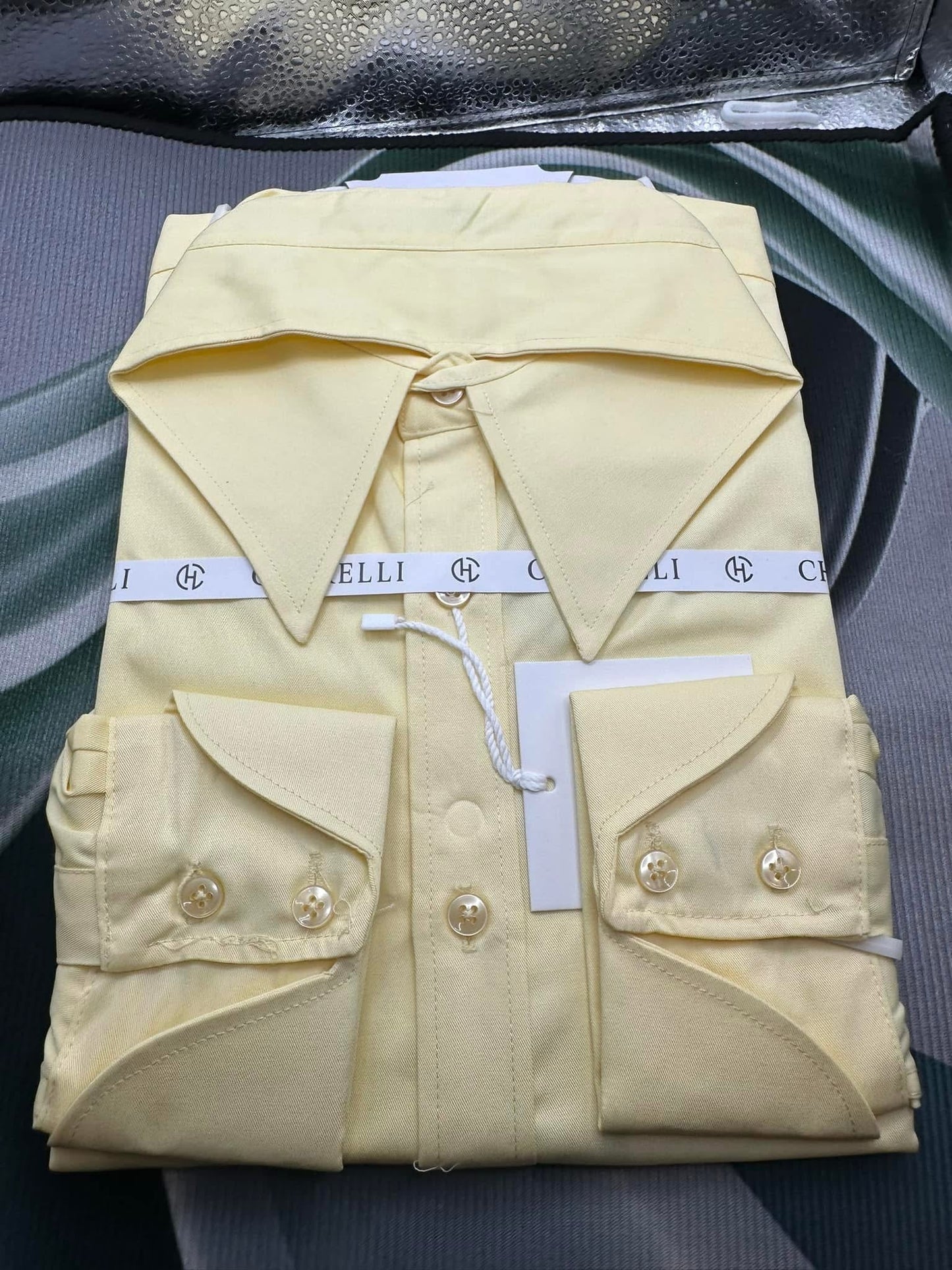 Chemise de Qualité Supérieure Charelli - Grand Col Élégant